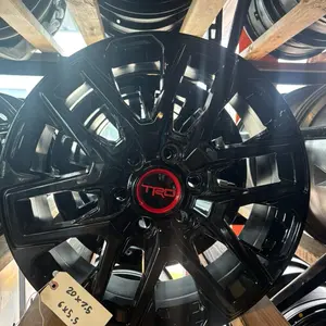20x7.5 Gloss Black TRD‑Style Wheel – 6x5.5 Bolt Pattern