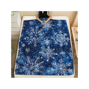 1pc Blue Snowflake Pattern Flannel Blanket - Soft Warm All-Season Bedspread, Thick Cozy Bed Cover Winter, Sofa & Bed, Contemporary Blue & White Snowflake Design, Durable Flannel Fabric, Fits Single/Double Mattresses