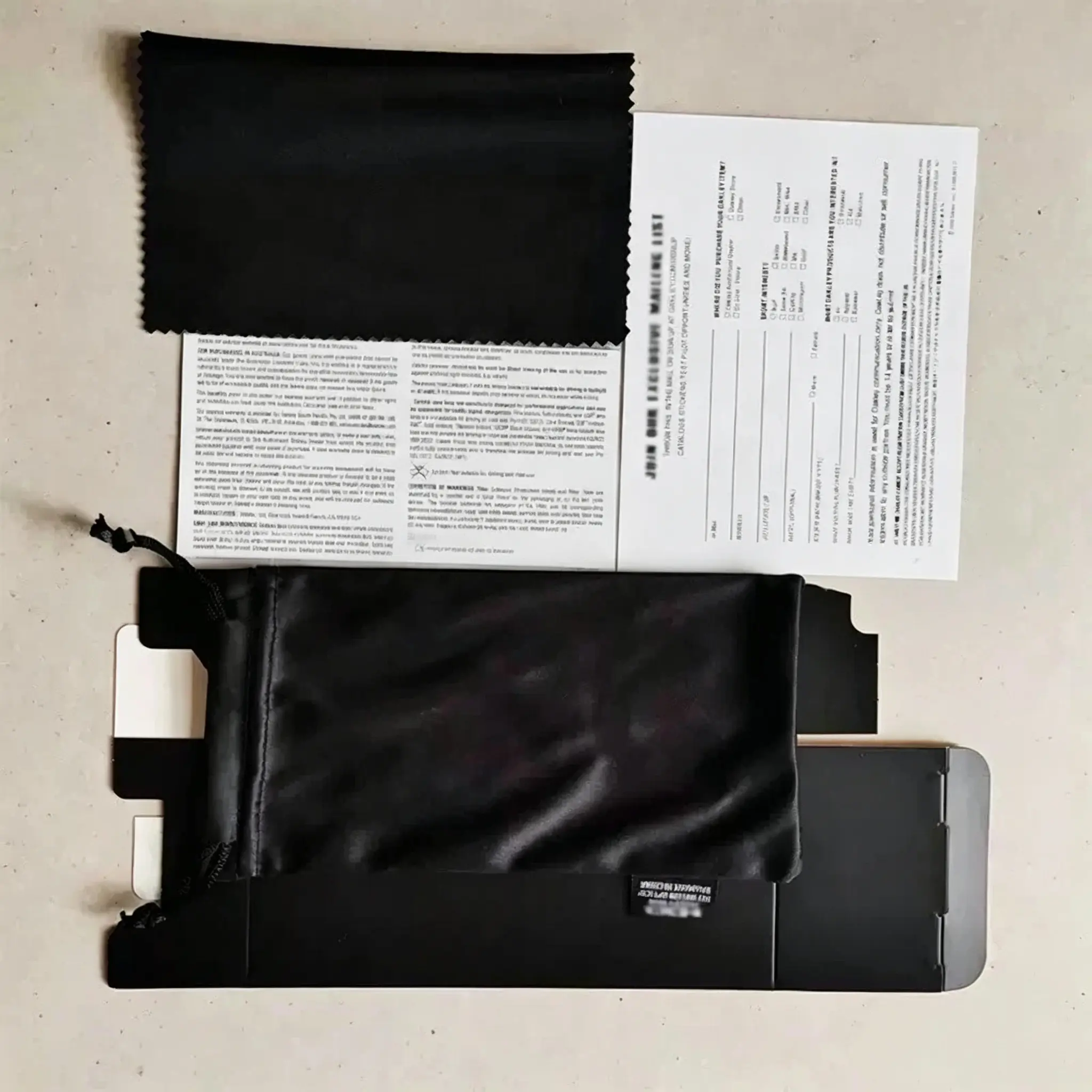 Original packaging box and cloth