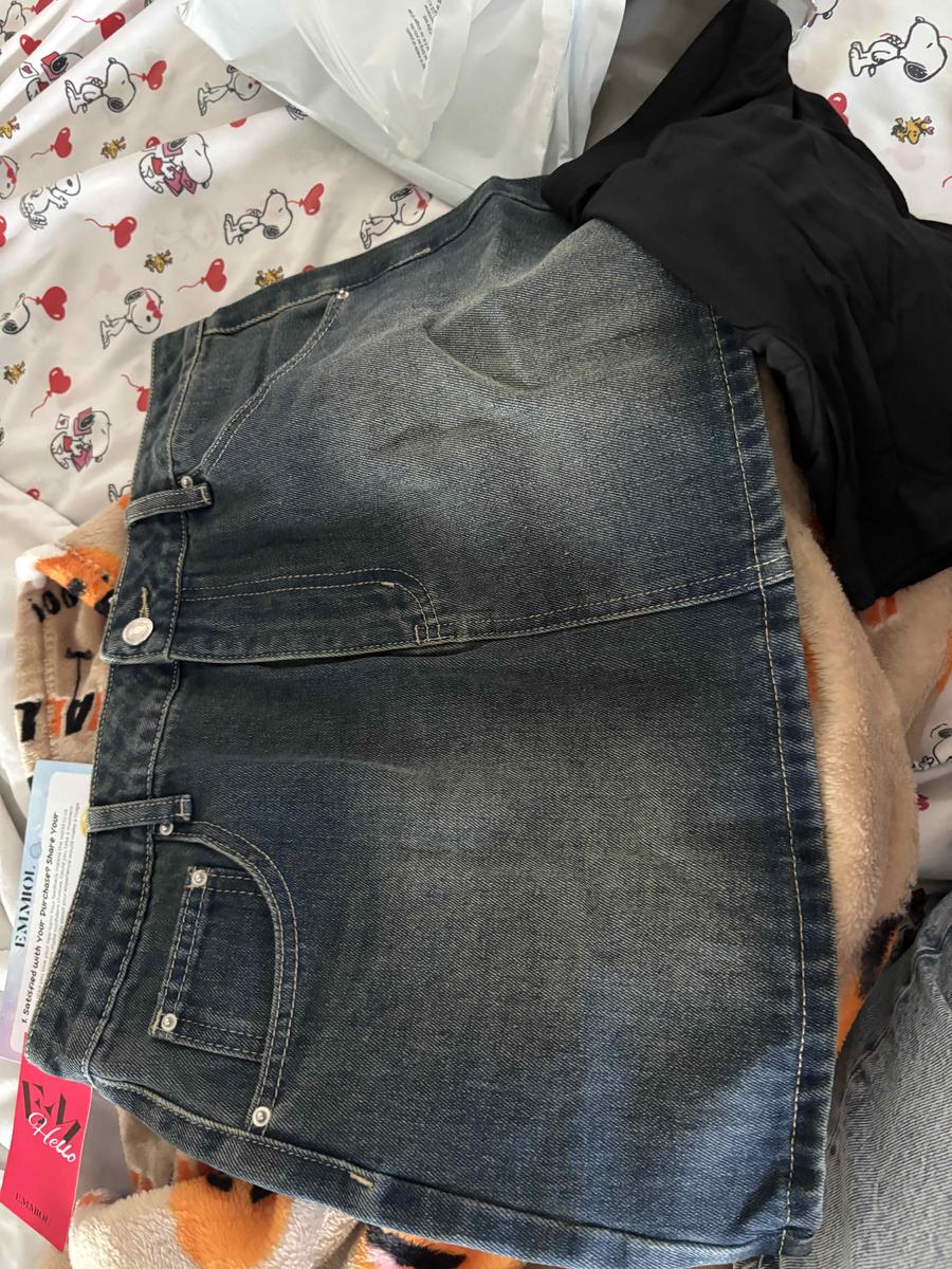 Item: Retro Blue, L/8