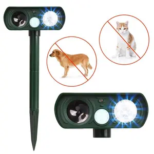 Solar-Powered LED Ultrasonic Animal Repelle rFlash  with 110° Detection Angle for Garden Pest Control - Scare Away Cats Dogs Raccoons Mice & More