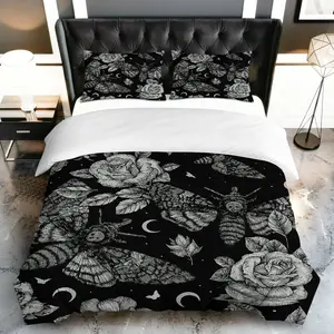 3PCS Decorative Duvet Cover Set, 1 Duvet+2 Pillowcases(Without filler), Gothic Vintage Floral Moth Starry Night Black theme, Halloween bedding set, Elegant Artistic Design Suitable for decoration Bedroom Hotel Living Room Apartment.