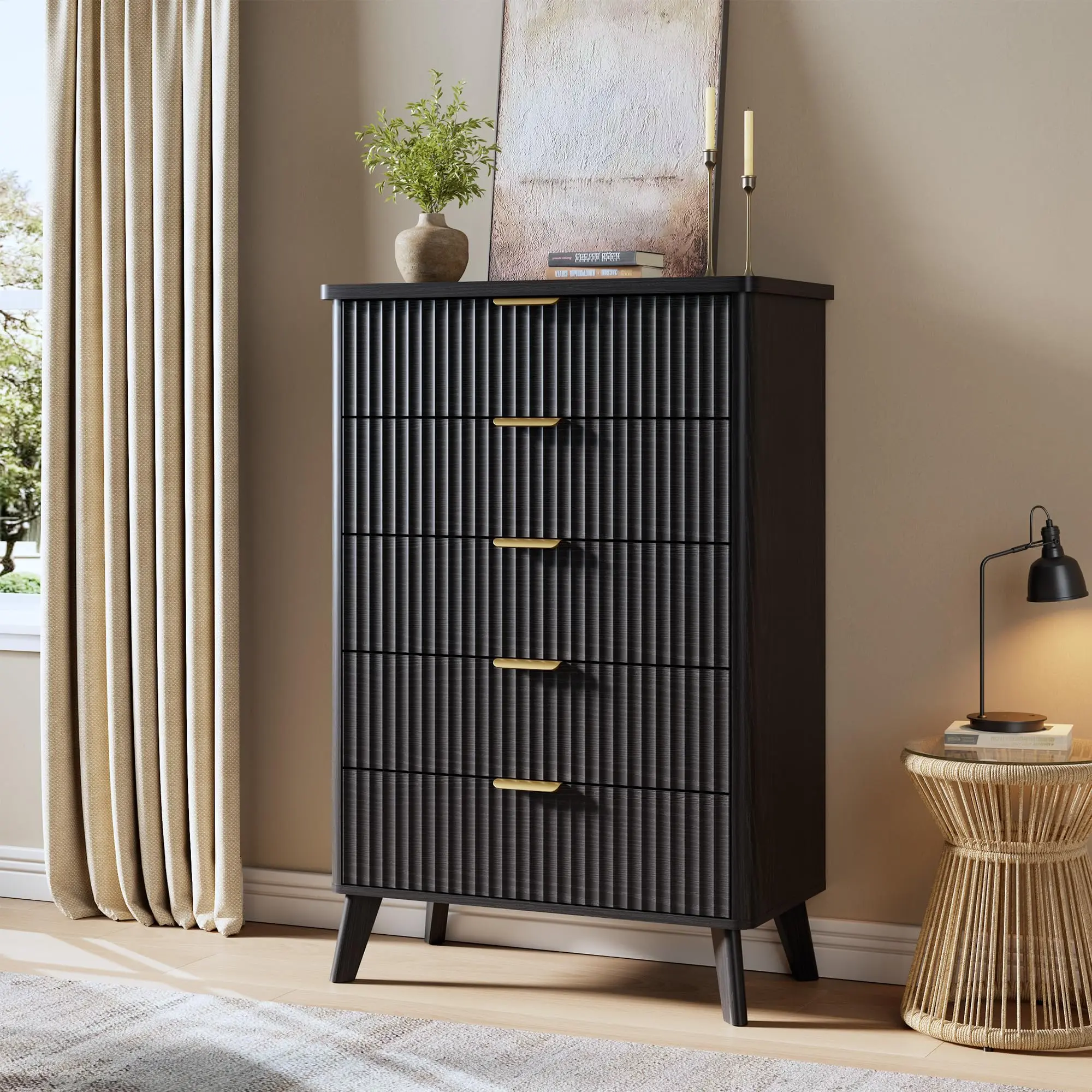 Garvee Modern Fluted Dresser with 5 Deep Drawers, 47.2 in Tall Chest of Drawers Featuring Curved Profile Design, Suitable for Bedroom, Living Room, Hallway, and More, Black Finish
