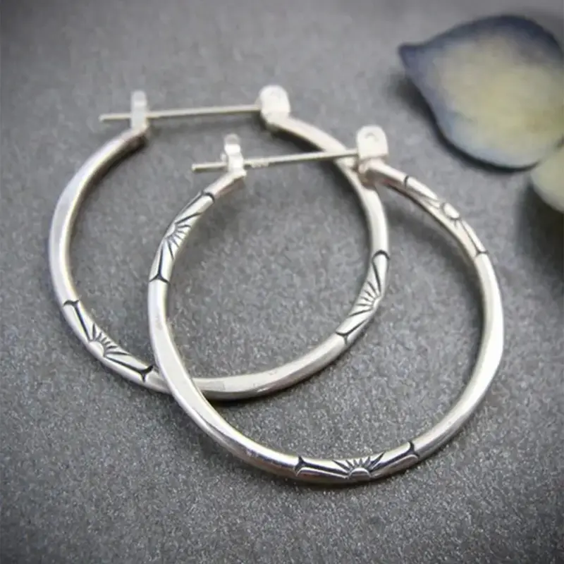 Women's Elegant Minimalist Hoop Earrings, Vintage Retro Trendy Hoop Earrings, Chic Gorgeous Jewelry As Gift for Girlfriend for Party Decor, Earrings Hoops