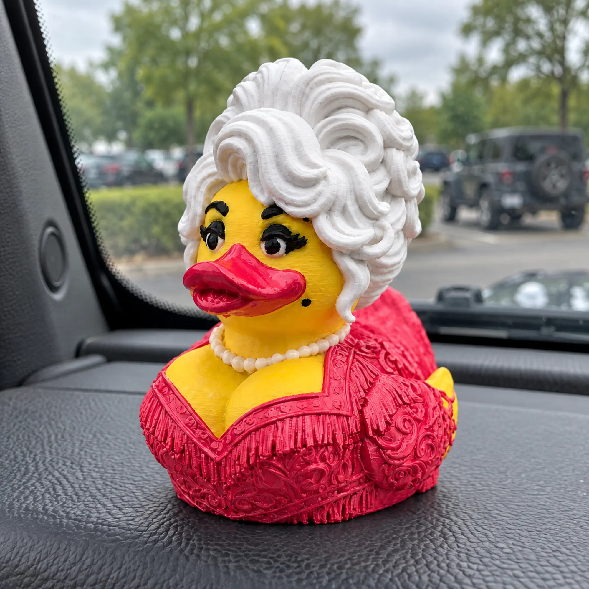 Dolly Parton 3D Printed Duck Figurine, Home Decor Statue for Ducking & Display