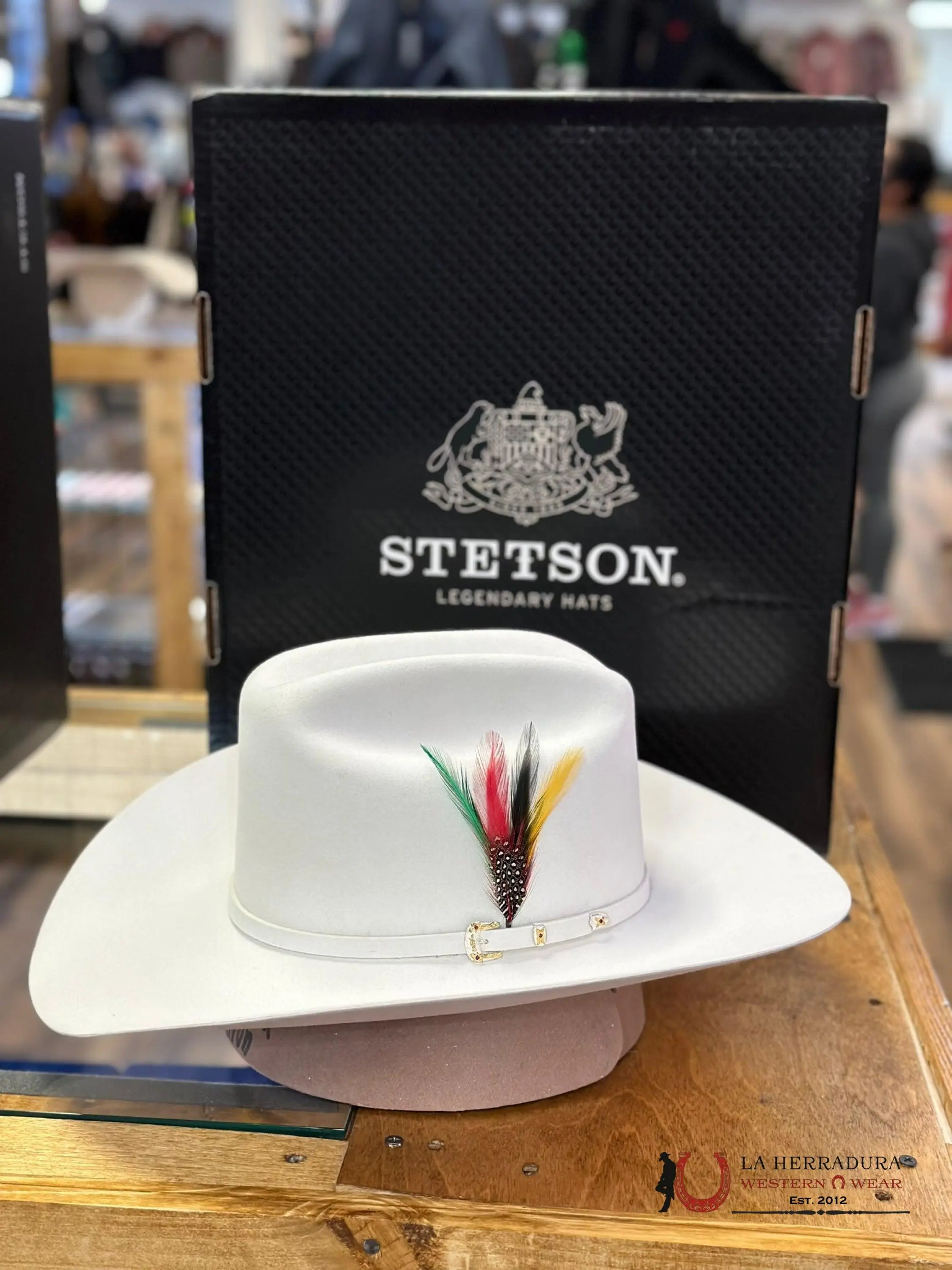 STETSON 30X White El Patron Cowboy Style Western Hat, 3-Piece Buckle Accent, 4 5/8 in Crown, 4 in Brim, Leather Sweatband, Cowboy Style Hat, Western Hats
