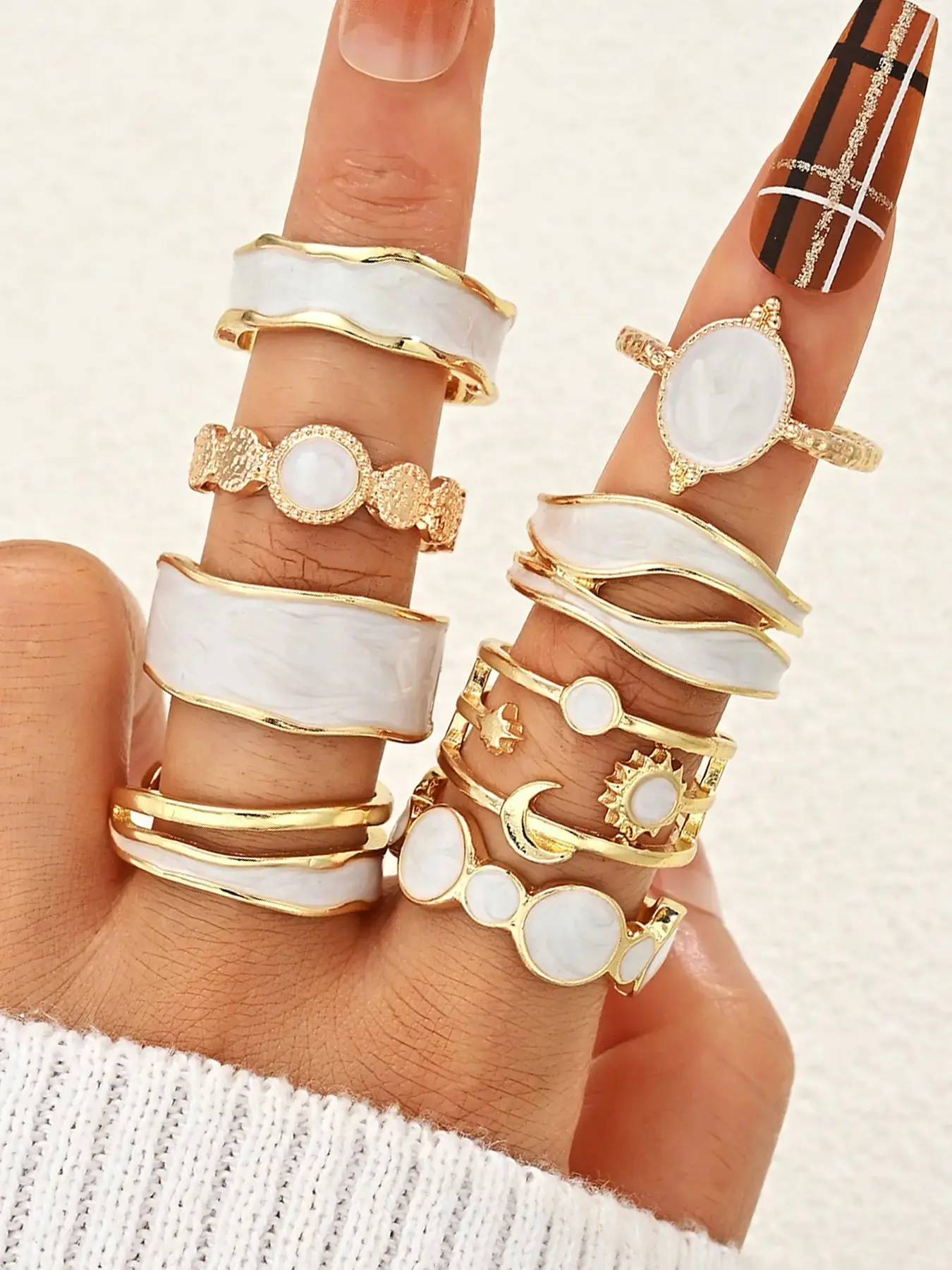 8-Piece Women's Ring Set, Elegant Floral Design, Nature Inspired Rings, Vintage Style, Stackable Rings, Jewelry Gift for Parties, Dates, Birthdays