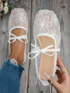 Women's Lace Bow Flat Shoes, Ballet Flats, Slip On Shoes, Breathable Square Toe Design, Soft Rubber Sole, Elegant Style for Daily Wear & Special Occasions