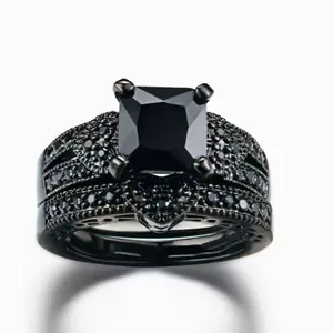 High-end women's fashion ring - Black Cubic Zirconia, suitable for parties, engagements, weddings, jewelry accessories for couples, latest model 2025