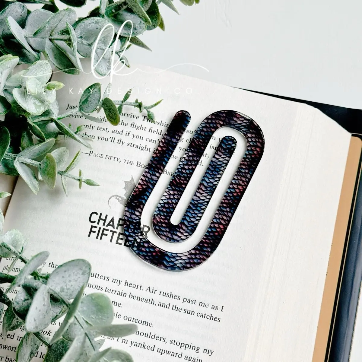 Jumbo Paperclip Bookmark | Dragon Scale Bookmark | Fantasy Booktok Gift | Booktok Checklist | Handmade Acrylic Bookmark | Glitter Bookmark | Planner Paperclip