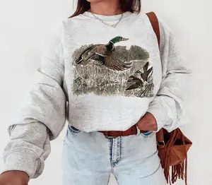 Vintage Duck Sweatshirt, Duck Sweatshirt, Retro Duck Sweatshirt, Animal Lover Shirt, Fall Shirt, Mallard Shirt, Retro Fall Shirt, Vintage Fall Shirt