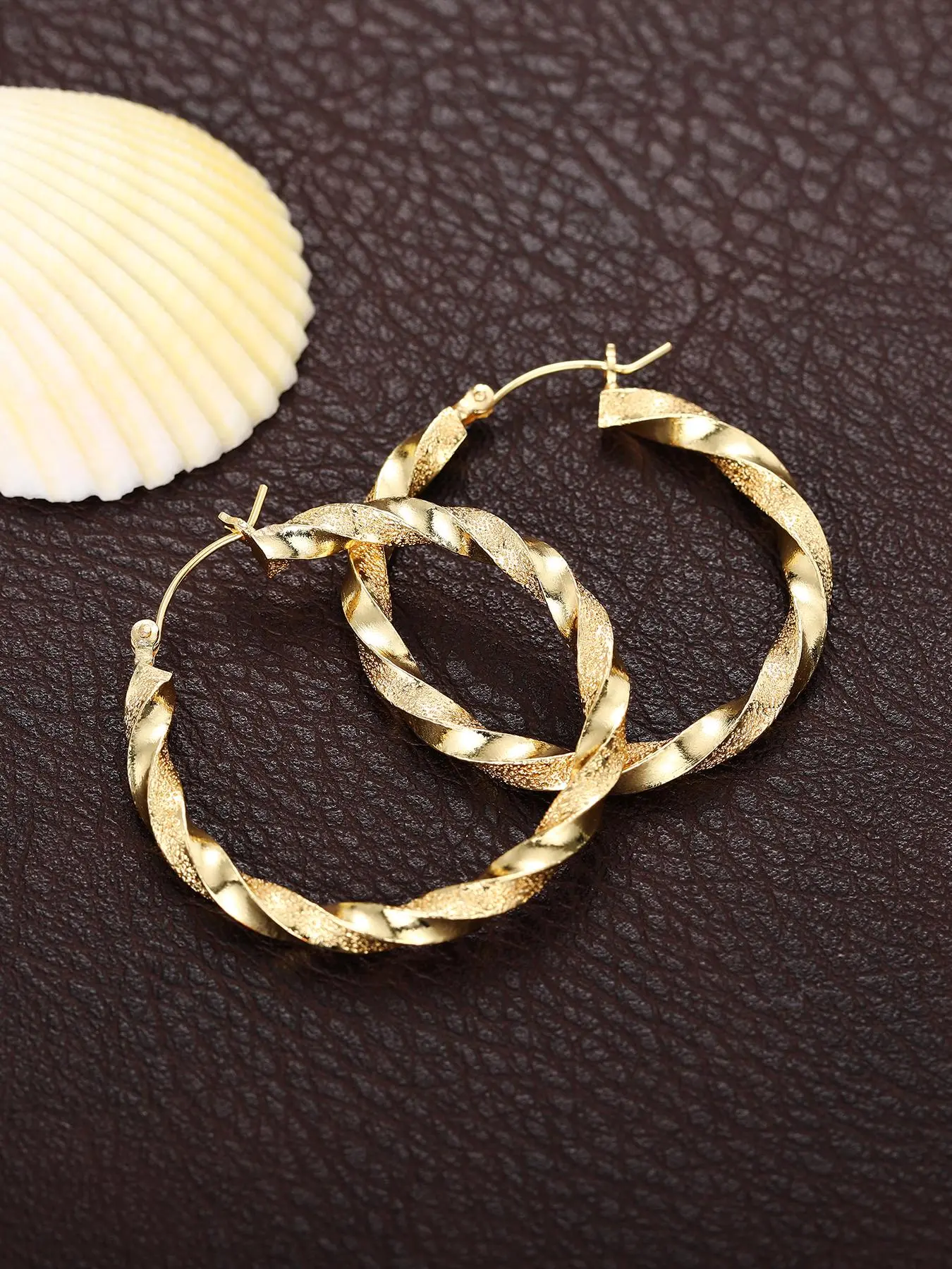 Women's Elegant Texture Metal Hoop Earrings, Gorgeous Trendy Hoop Earrings, Fashionable Jewelry As Birthday Gift for Girlfriend, Statement Earrings, Exquisite Jewelry Gift, Fashionable Jewelry Accessories, Statement Hoops Earrings