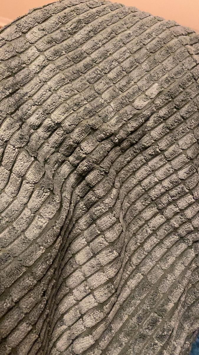 Item: Dark Green, 18x18 Inch