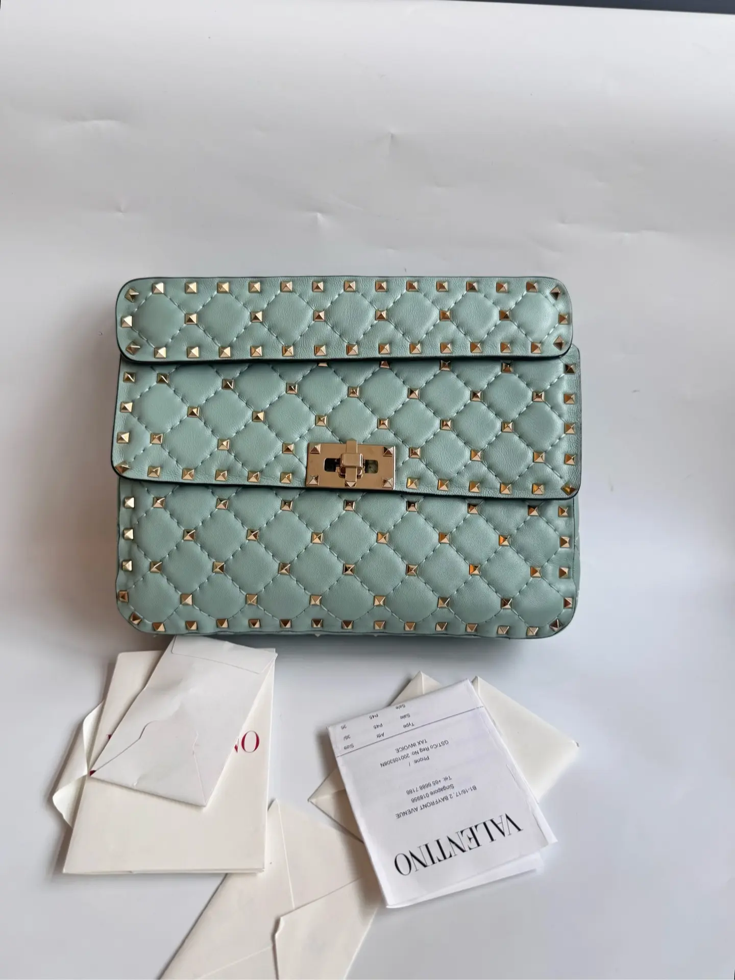Pre-owned Valentino Rockstud Spike Medium Quilted Shoulder Bag in Mint Green with Signature Stud Detailing. 2023 Purchase with Receipt.