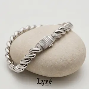 Serra San Marco Pavé Clasp Bracelet | BRC011
