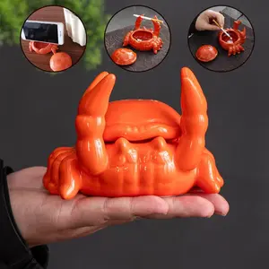 Crab Phone Holder Creactive Ashtray with Lid, Ceramic Windproof Cigarette Ashtray for Indoor or Outdoor Use Desktop Decoration Crab Pincers Holder for Hold Pen