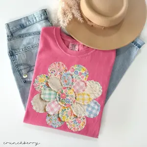 (Print) Comfort Colors Faux Quilted Patchwork Daisy T-Shirt, Floral Graphic Tee, Vintage Aesthetic Flower Top Cottagecore Patchwork Shirt