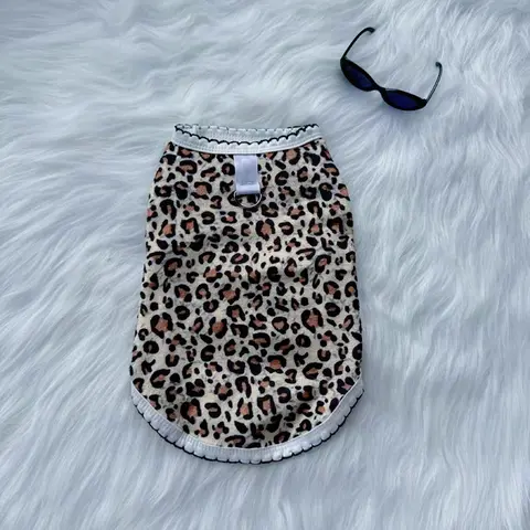 Fashion Pet Vest for Dogs & Cats, Fleece Lined Warm Jacket, Leopard Print Strawberry Design, Cute Style for Small Pets, Puppy Clothes