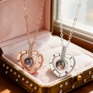 100 Languages "I Love You" Projection Necklace! Valentine's Day Heart Gift Jewelry