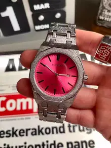 Unisex Minimalist Punk Octagonal Watch Frosted Silver Case & Bracelet, Vibrant Pink Dial, Geometric Octagonal Bezel, Date Window, Ideal for Y2K Street Fashion & Bold Gifting