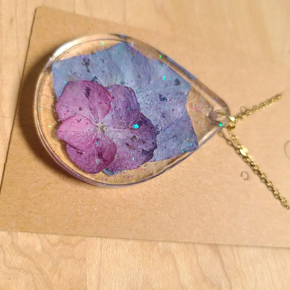 Handmade Dried Blue and Purple Hydrangea Flower Resin Necklace