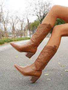 Women's Knee-High Wide Calf Jeans Boots, Vintage Cowboy Boot, Slip-On Pointed Toe Design, Chunky Heel, Perfect for Parties and Concerts, Fashionable and Comfortable