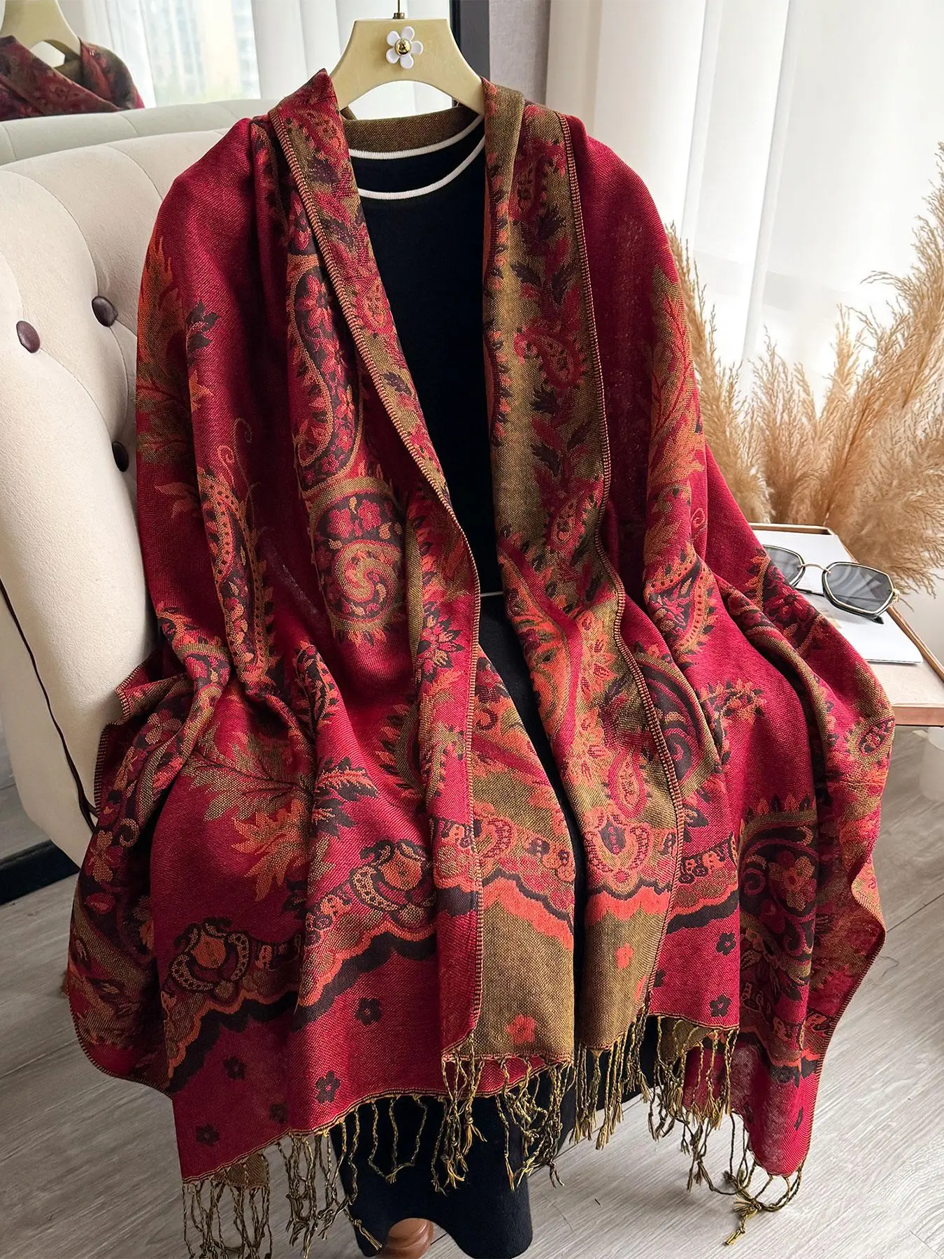 Floral Print Scarf, Boho Style Floral Pattern Shawl for Women & Girls, Fashionable Scarf for Daily Wear, Trendy All-match & Exquisite Scarf for Birthday Gift, Textured Blanket Scarf