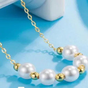 Dainty Pearl Necklace