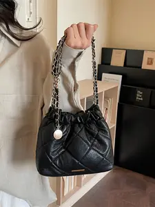 Elegant Chain Crossbody Shoulder Bag, Solid Color, Adjustable Strap, Perfect for Dates, Evening Parties, Festive Gifts, All Seasons