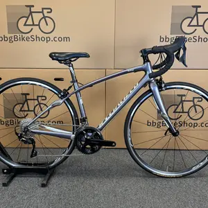 Used Specialized Ruby Sport, 11-speed, Women's Carbon Road Bike-2012, 48cm (50cm)