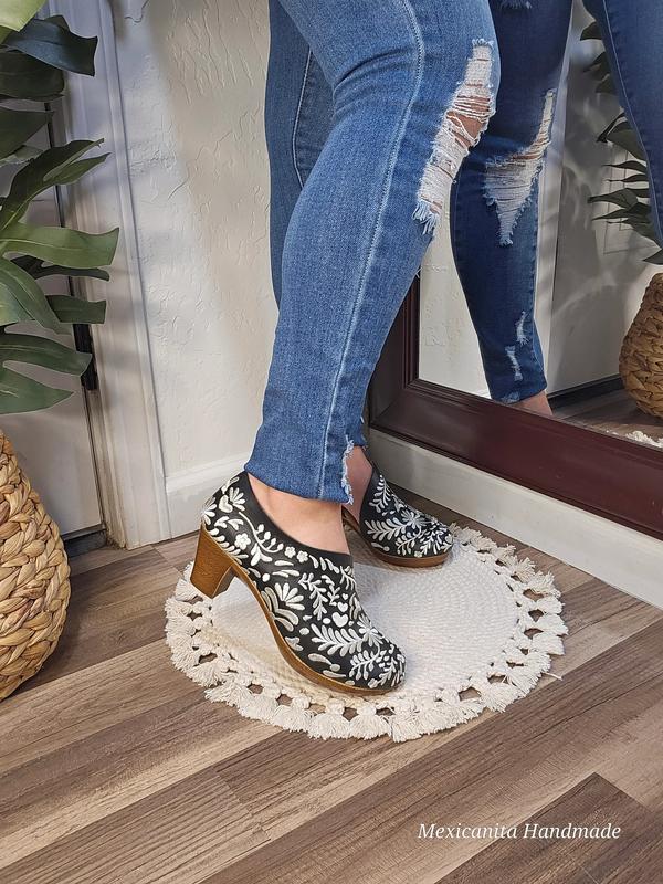 Stella low heel||embroidered Mexican wedges/Mexican huarache||Mexican heels//Huarache mexicano||Mexican sandal||huarache