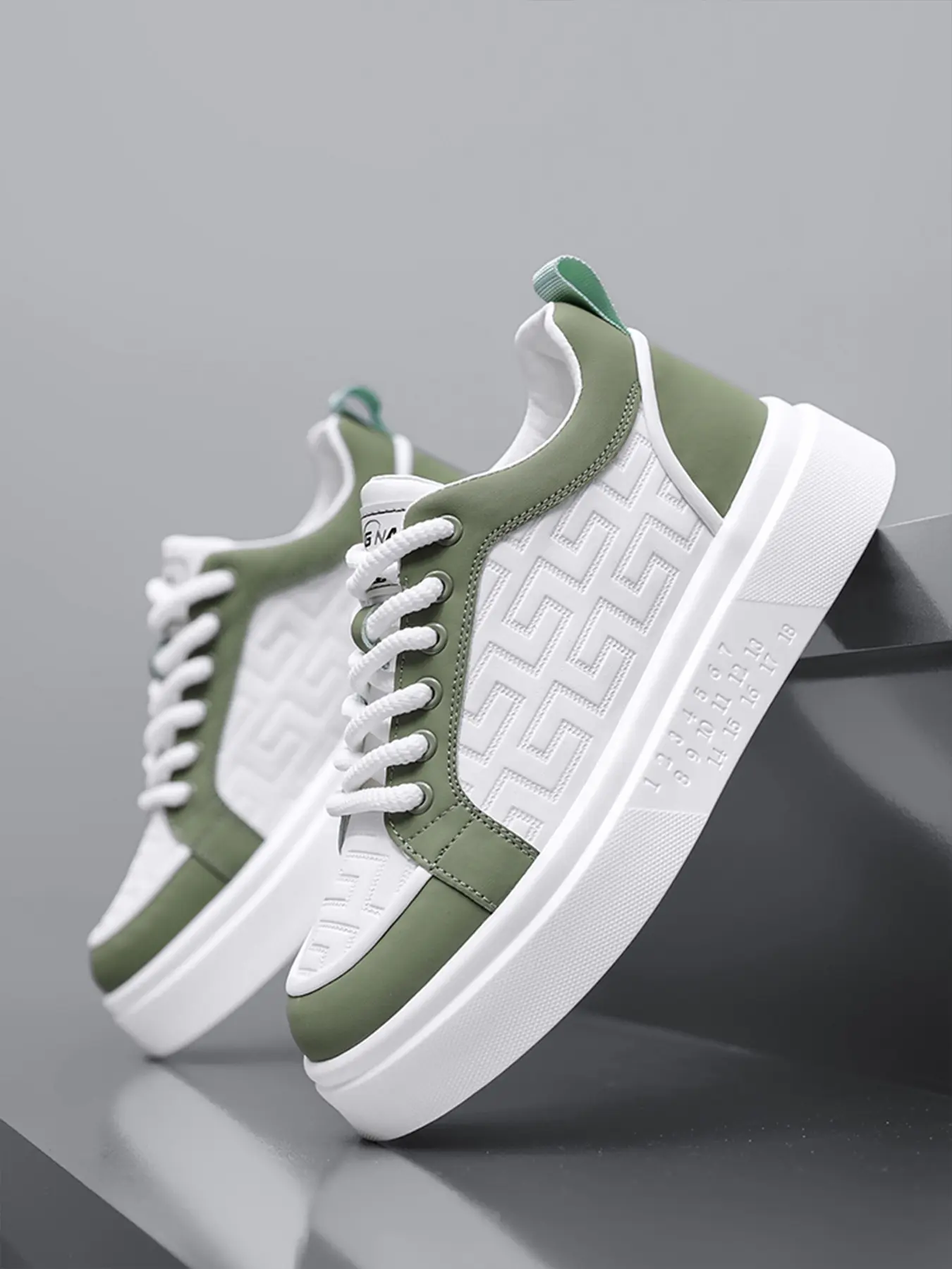 Men's Classic White Sneakers | Casual Skate Shoes | Sports Shoes | Versatile Everyday Wear | Walking Shoes | Trendy Sneakers | Stylish Sneakers | Casual Athletic Trainers | Footwear Sneakers