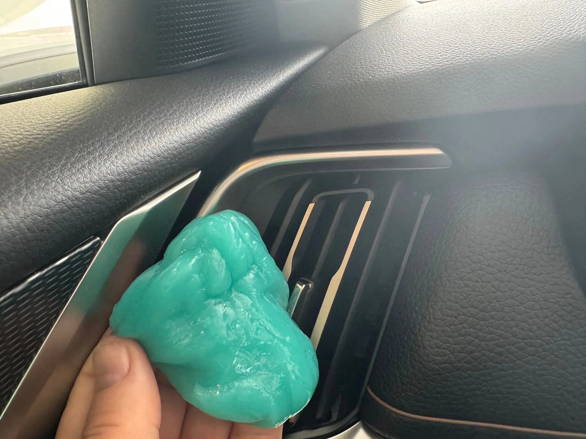 Universal Cleaning Slime for keyboards, cars, reausable