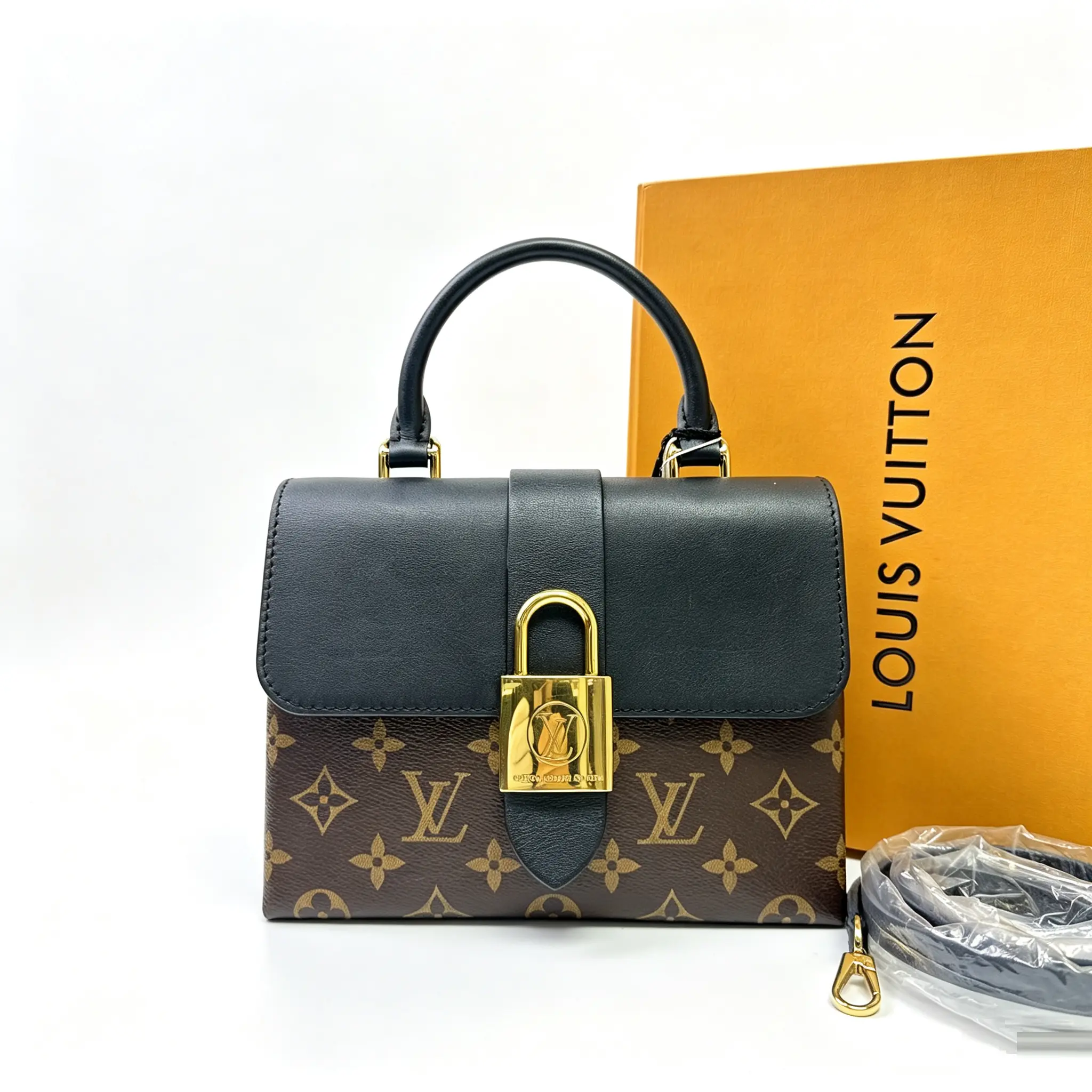 Pre-owned Louis Vuitton Top Handle Bag Locky BB D0092