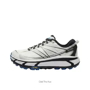 White and Black Breathable Mesh Colorblock Low-Top Trail Running Shoes with Thick Cushioned Midsole and Anti-Slip Rubber Outsole