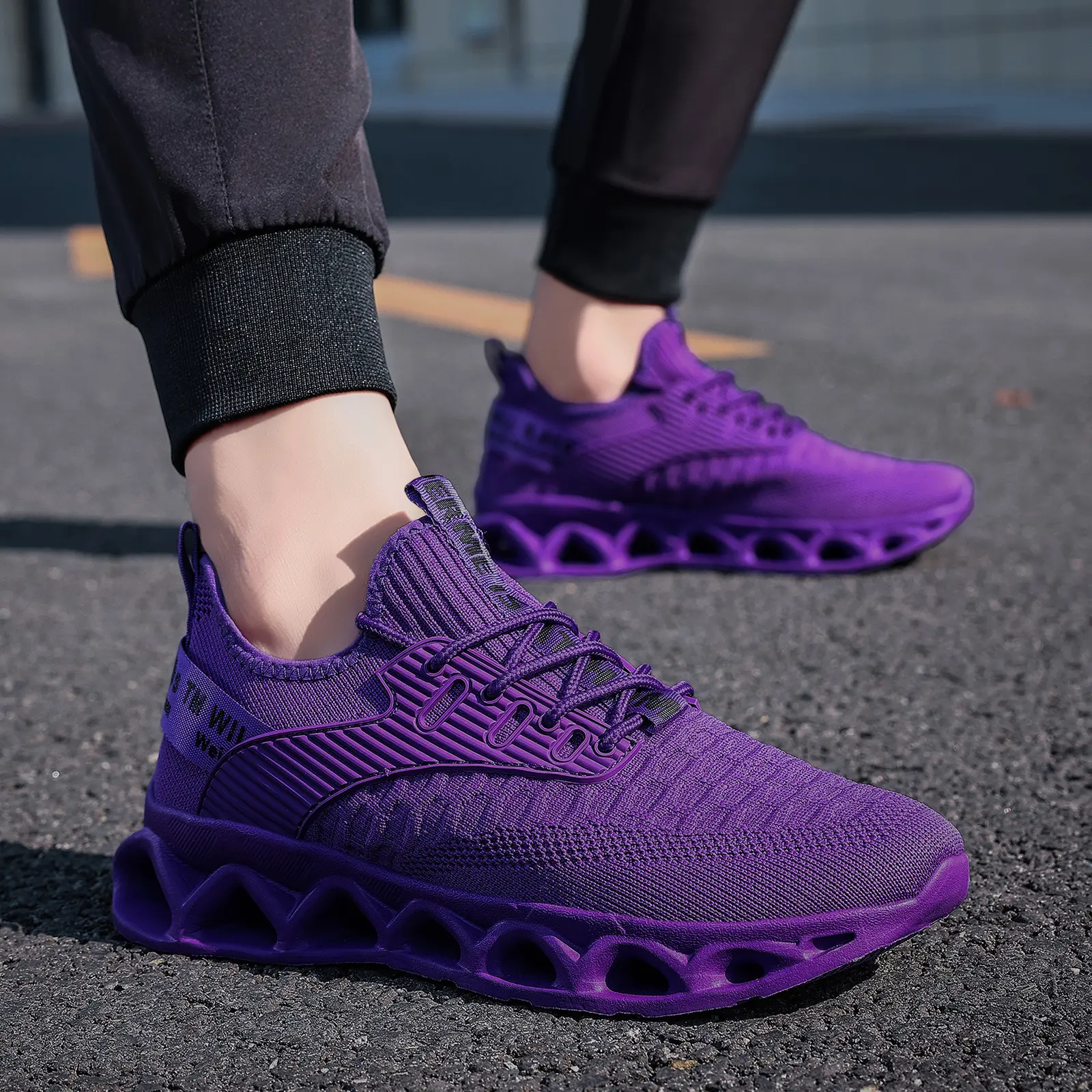 Solid color purple sole hollow twist platform casual shoes, women's men's sports shoes fashion walking shoes, sports shoes air cushion running shoes, women's non-slip breathable tennis shoes, mesh air cushion men's sports shoes gym exercise sports shoeses