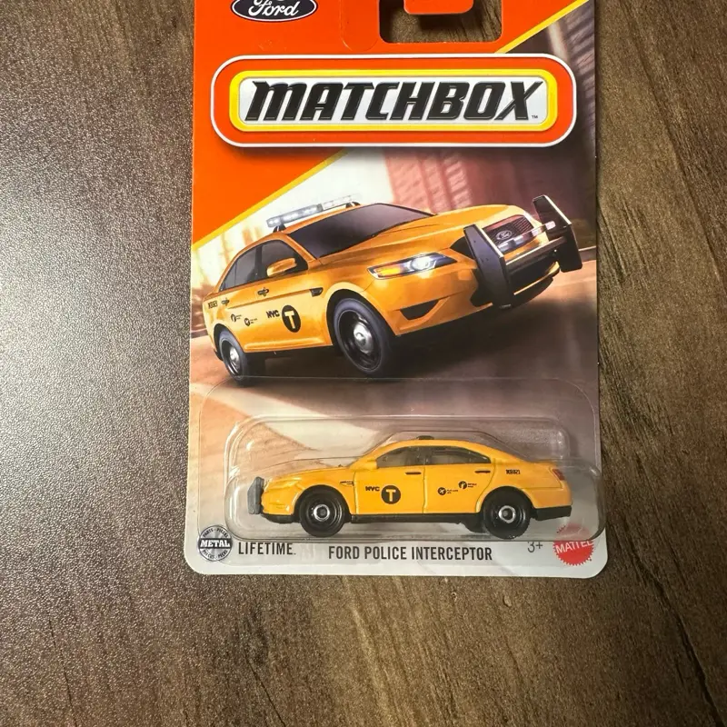 2025 Matchbox Ford Police Interceptor (NYC yellow cab) 29/125 New Sealed