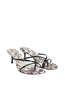 GUESS Female Gazey Animalier Heel