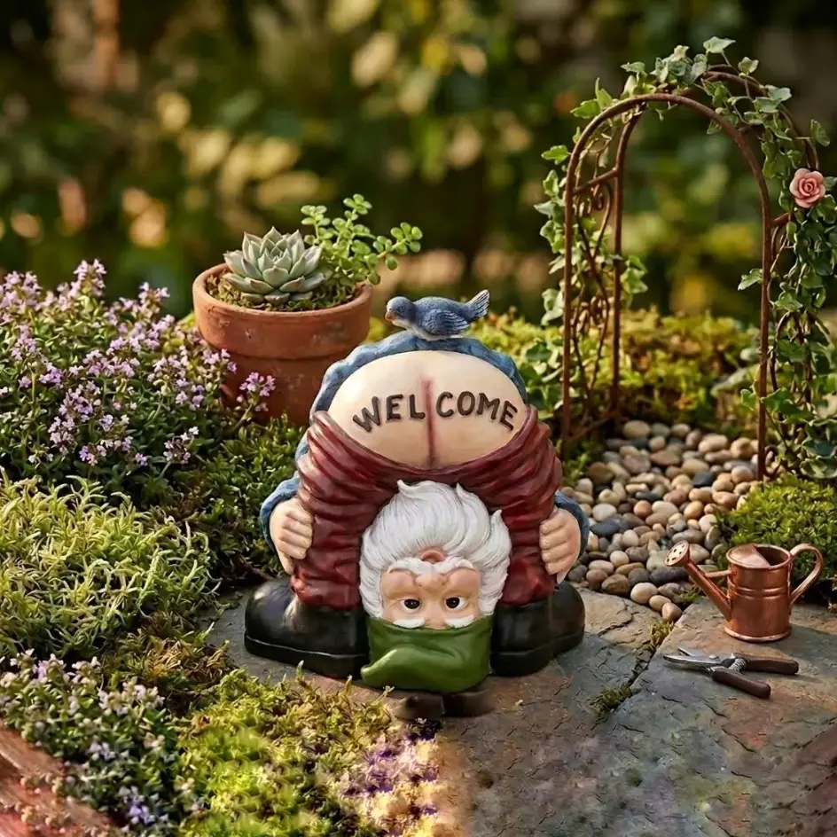 Funny Mooning Garden Gnome Statue with "WELCOME" Sign,Hilarious Upside-Down Gnome Figurine for Yard, Lawn, Patio,Whimsical Resin Art & Prank Gift for Garden Lovers and Gnome Collectors,Fairy Garden Ornament,Cute Patio Entrance Decoration,Unique Gift Idea