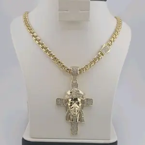 Cadena Chino Link 6mm + Dije de Cristo Oro Laminado 14K