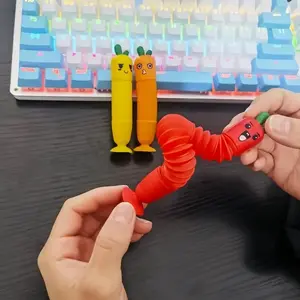 3 Creative Stretching Vegetable Pencil Toys for Stress Relief, Office and Gifts, Pop Tube Carrot Relaxation Pen, Perfect for School and Holiday Gifts