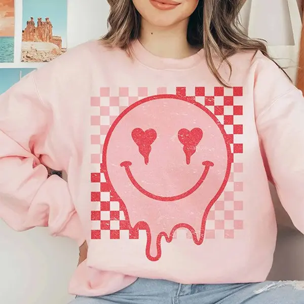 Retro Smiley Heart Valentine Sweatshirt, Trendy Love Sweatshirt, Cute Womens Valentine Outfit, Valentines Day Gift for Her