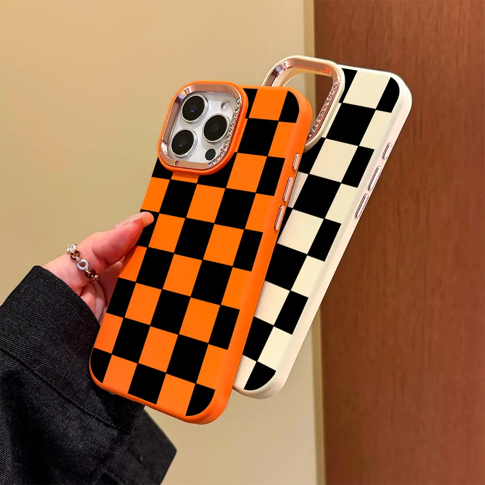 Checkered Phone Case, Retro Style, Compatible with iPhone 17/17 Pro/17 Pro Max/17 Air/iPhone 16/16 Pro/16 Plus/16 Pro Max/15/15 Pro Max/15 Pro/11/12/ 13/14 Pro Max/12 mini/13 mini/11 Pro/11 Pro Max/12 Pro/12 Pro Max/13 Pro/13 Pro Max/14 Pro/14 Pro Max