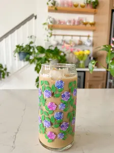 20oz Hydrangea Glass