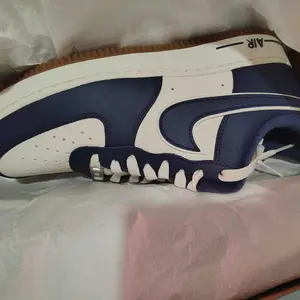 Nike Air Force 1 '07 LV8 'College Pack - Midnight Navy'