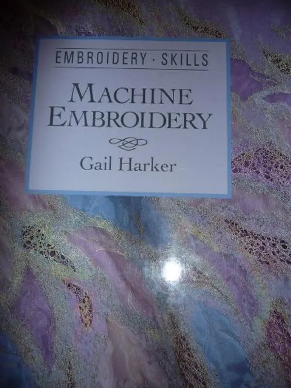 USED Book - Machine Embroidery: Ideas and Techniques by Pamela Watts (Hardcover) - english