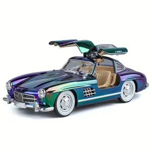 1:24 Scale Classic Car Model Toy with Sound & Light Pull-Back Action Collectible Zinc Alloy Purple/Golden Battery-Powered Gift for Kids Collectors Playful Design Detailed Craftsmanship