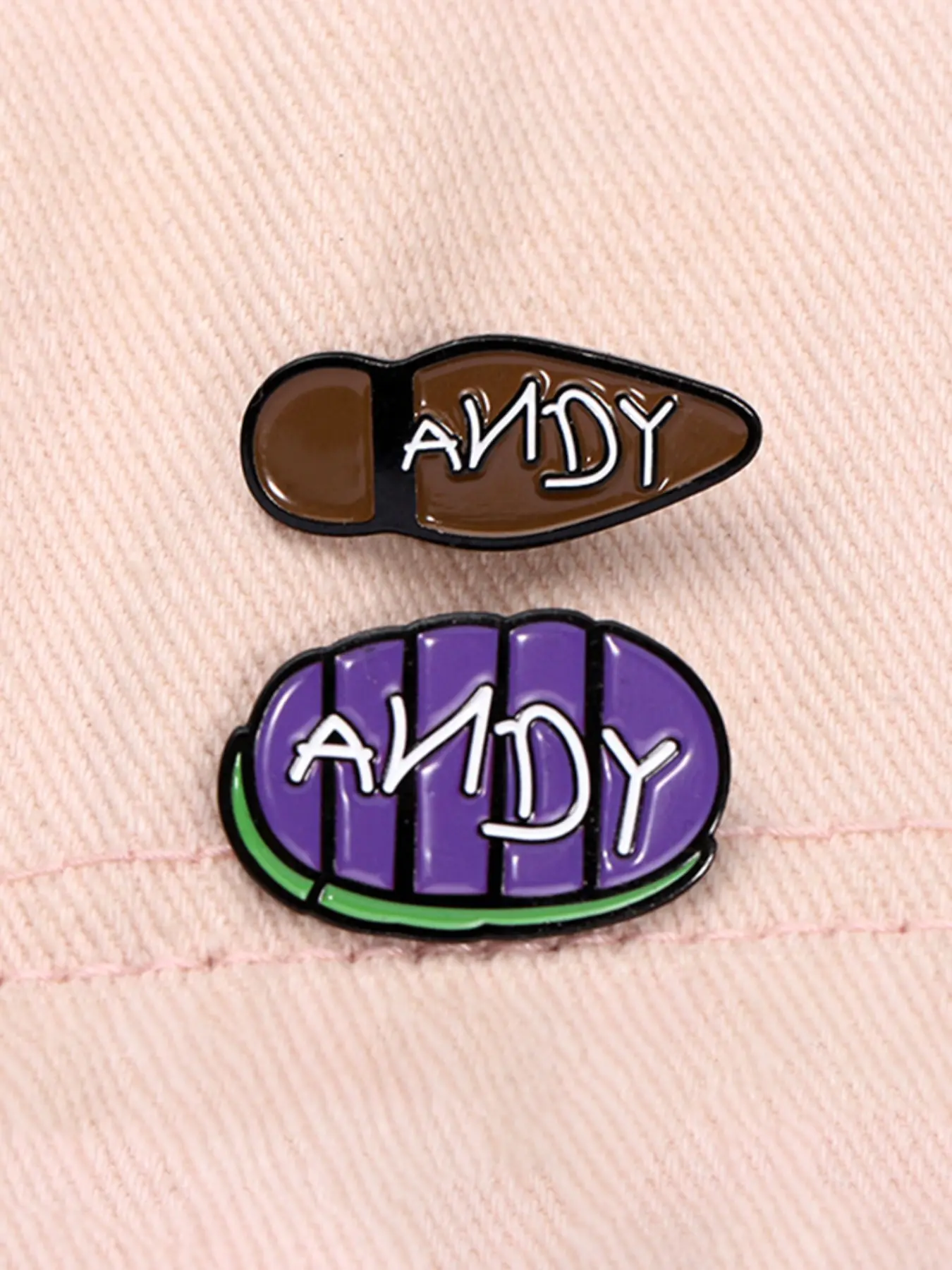 2pcs/set Toy Story Enamel Pins Cartoon Animation Animated Characters Andy Signature Boots Alloy Enamel Finish Brooch Lapel Backpack Badge Fashion Jewelry Accessories Gift for Friends
