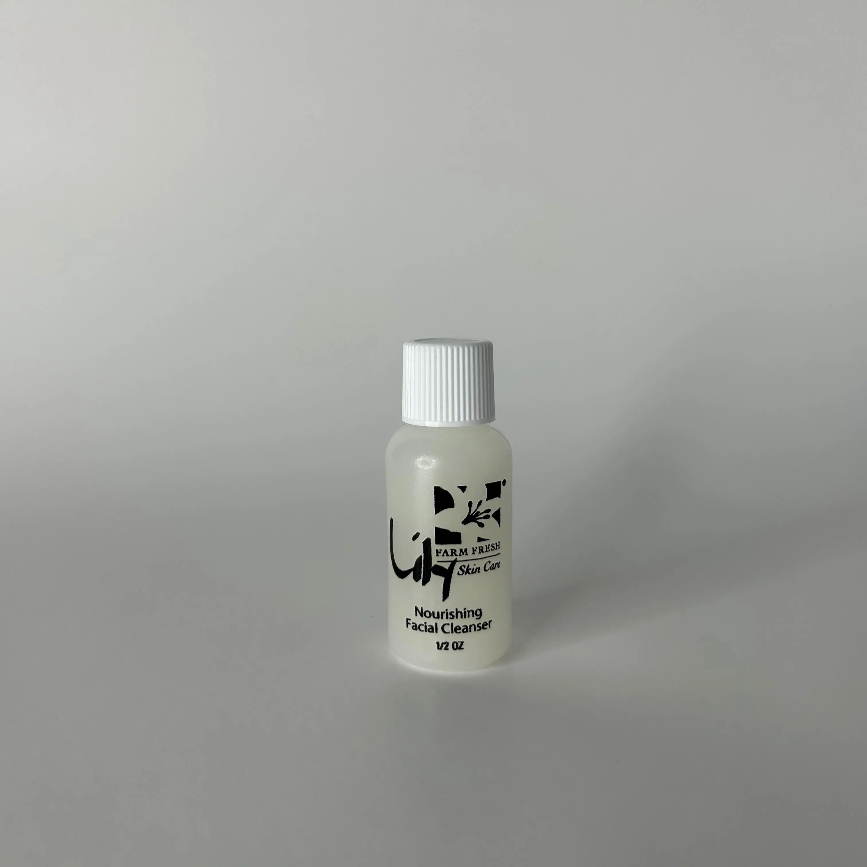 Lily Farm Fresh Skin Care Travel/Trial Nourishing Facial Cleanser Cleansing Organic Daily