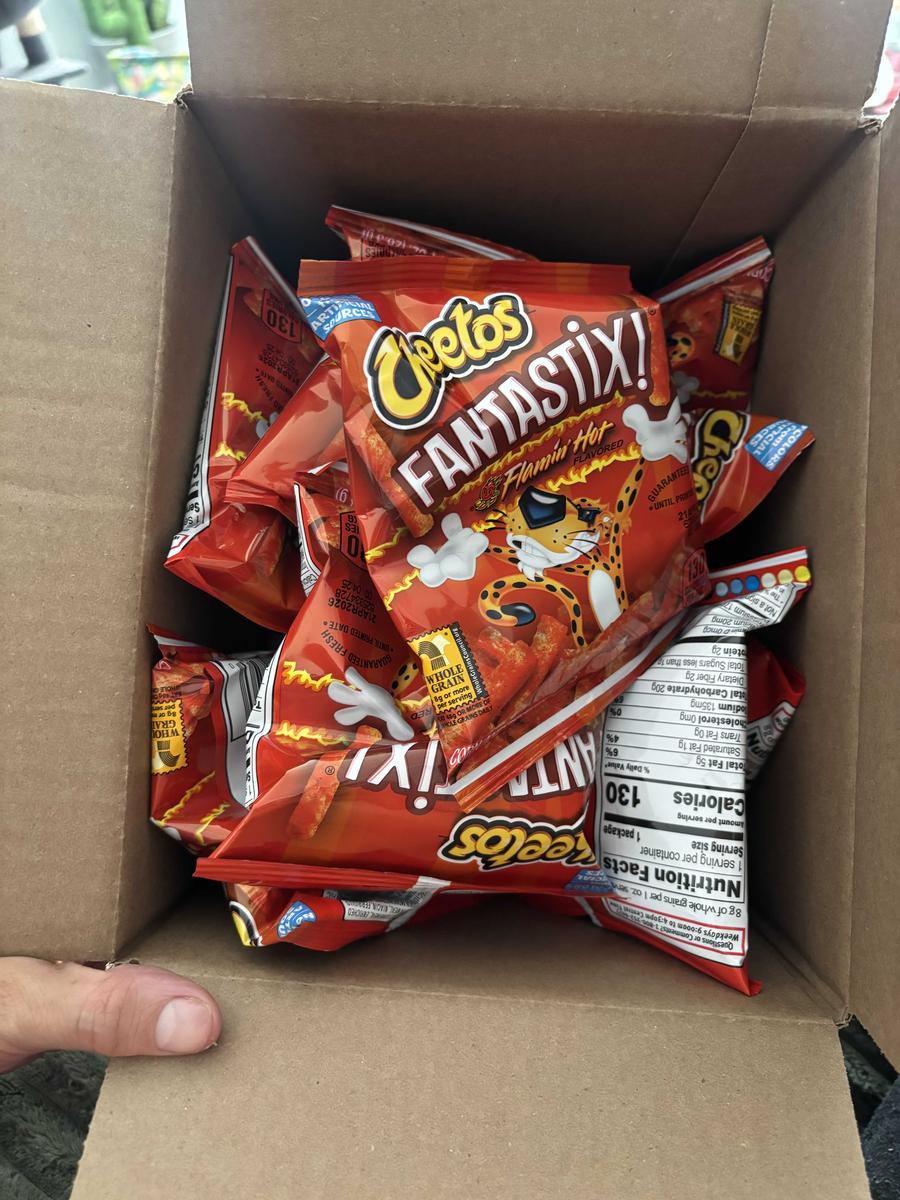 Item: Flamin Hot, 8, 8